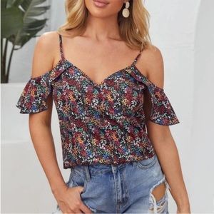 Ditsy floral top